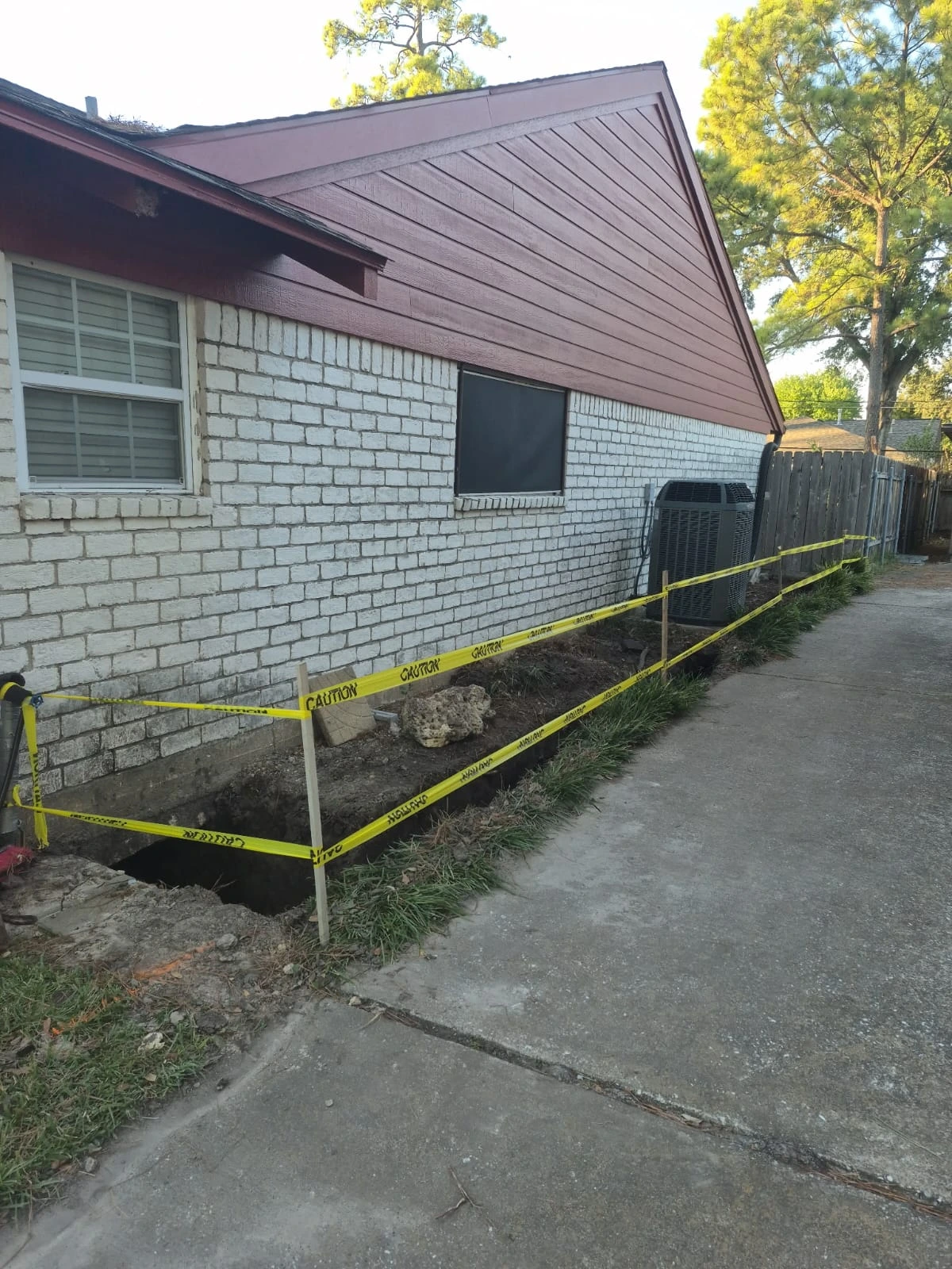 how much does it cost to trench per foot